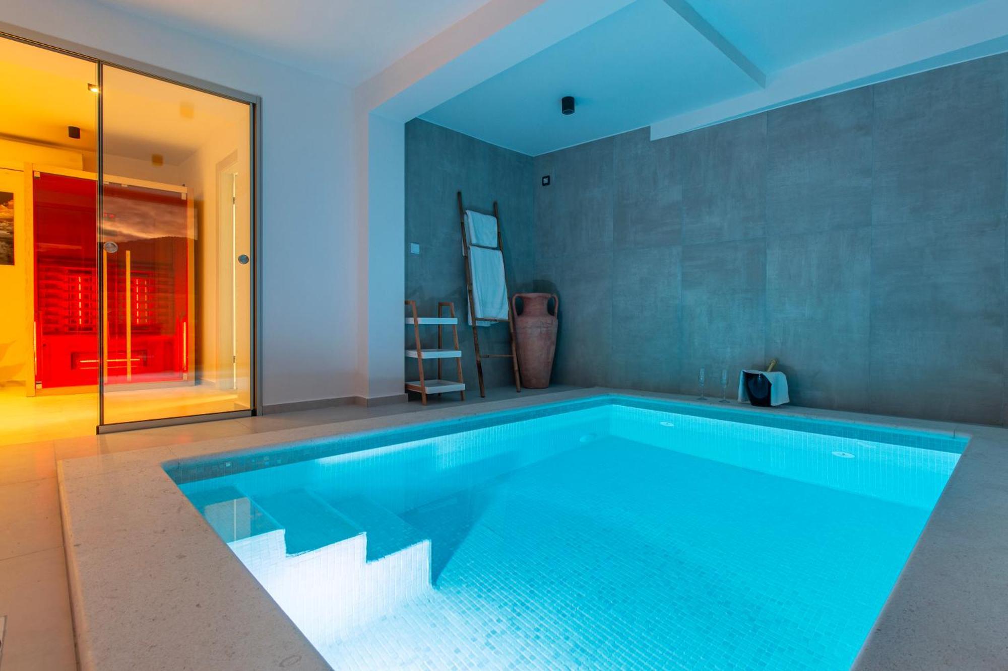 Seafront Villa Kupinica With Heated Pool Vinisce Bagian luar foto