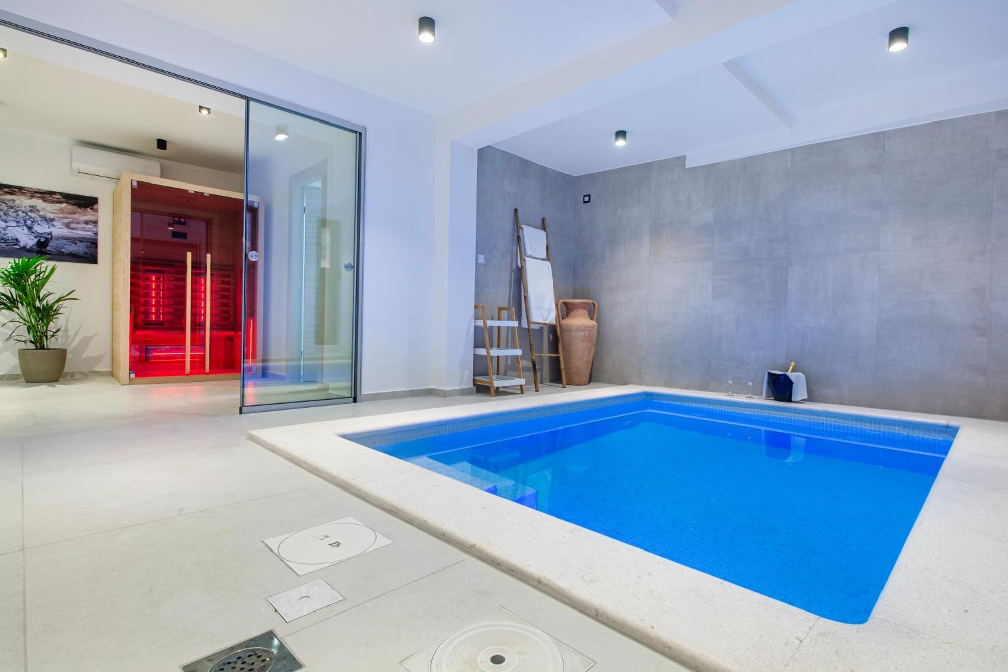 Seafront Villa Kupinica With Heated Pool Vinisce Bagian luar foto