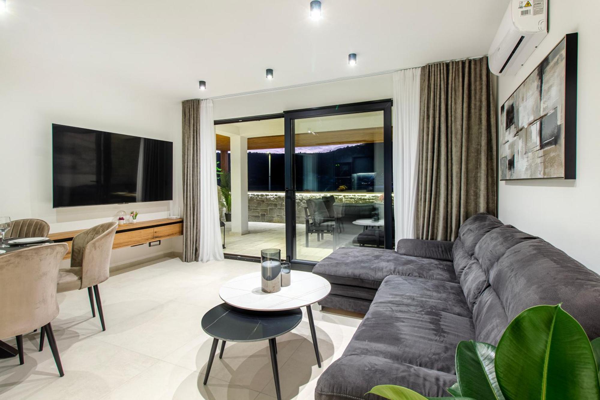 Seafront Villa Kupinica With Heated Pool Vinisce Bagian luar foto