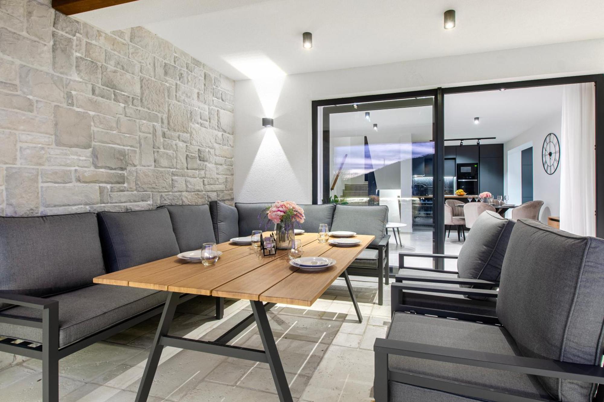 Seafront Villa Kupinica With Heated Pool Vinisce Bagian luar foto