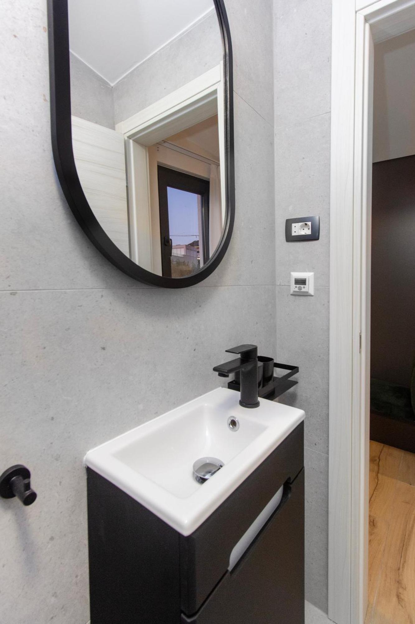 Seafront Villa Kupinica With Heated Pool Vinisce Bagian luar foto