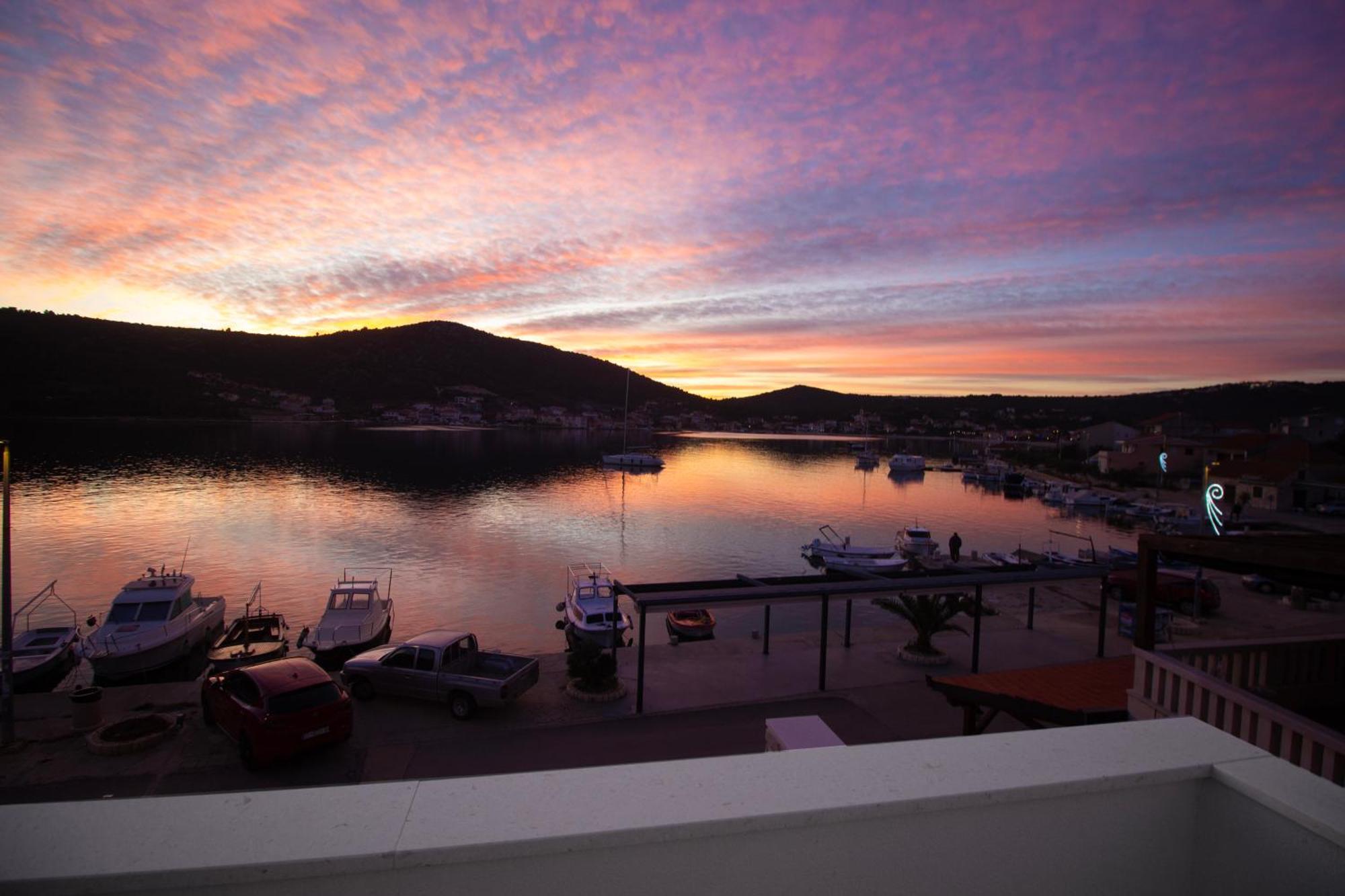 Seafront Villa Kupinica With Heated Pool Vinisce Bagian luar foto